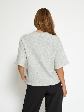 Peppercorn Pullover 'Kate' in Grau