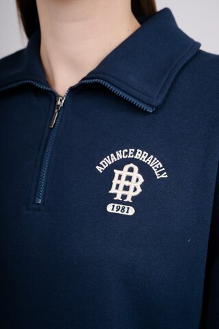 GIORDANO Sweatshirt in Blau