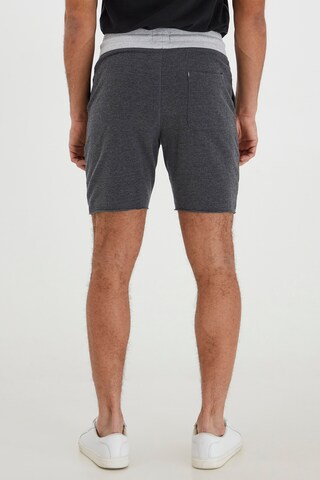 Regular Pantalon 'JULIO' BLEND en gris
