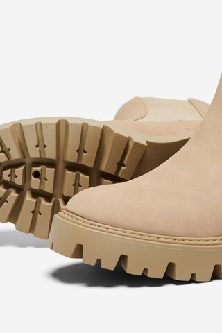 ONLY - Botas Chelsea 'ONLBETTY-9' en beige