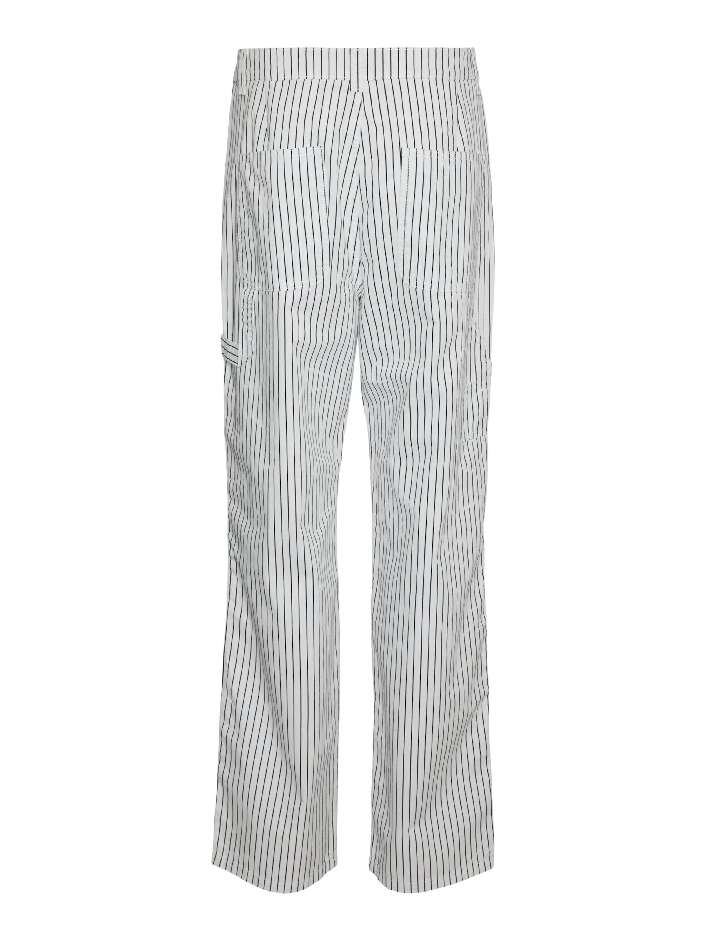 Regular Pantaloni 'Carly' de la VERO MODA pe alb
