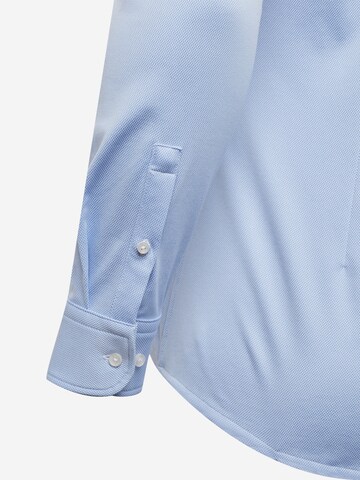 BOSS Black - Ajuste estrecho Camisa de negocios 'Hank' en azul