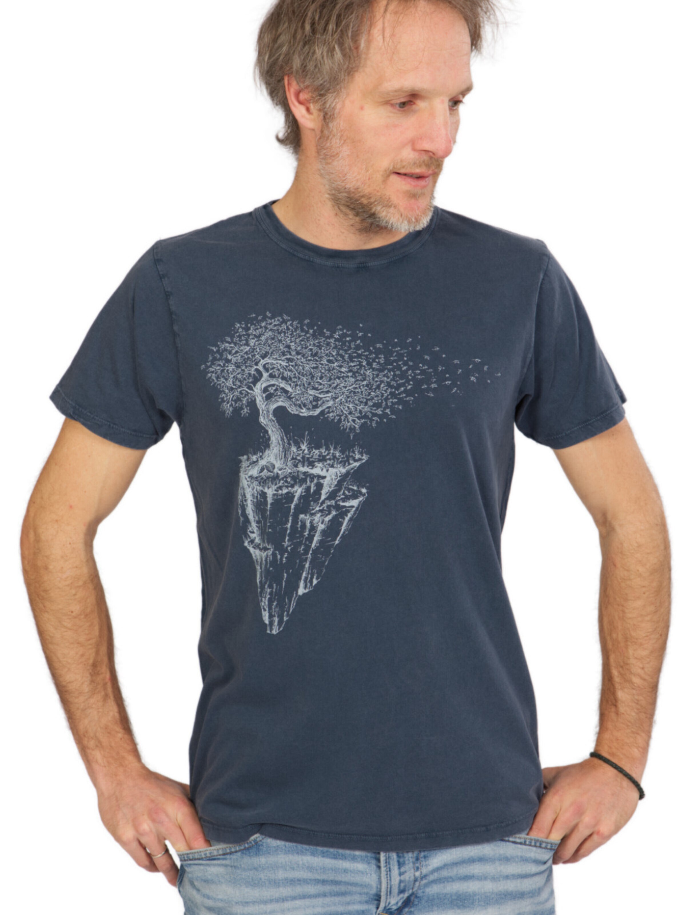 Life-Tree Shirt 'Fairwear Organic Maple Island'‌‌‌‌‌‌‌ in Blau
