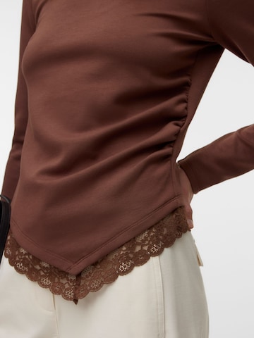 Top di VERO MODA in marrone