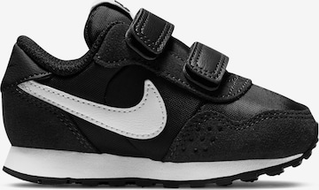 Nike Sportswear Sneakers 'Valiant' i svart