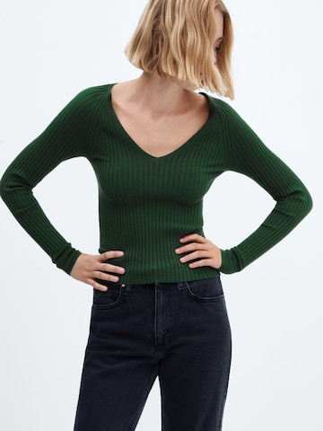 Pull-over 'GOLETA' MANGO en vert : devant