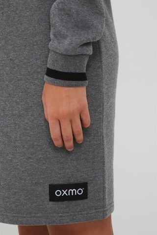 Oxmo Sweatkleid 'OMILA' in Grau