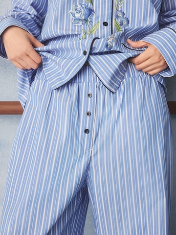 Cath Kidston Pyjama in Blau