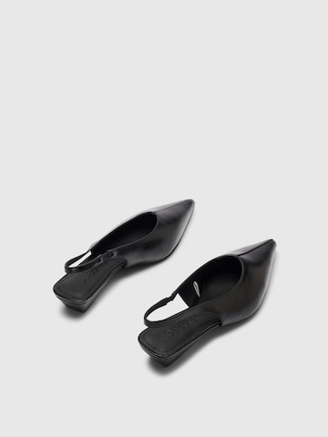 SELECTED - Sapatos abertos atrás 'SLWGRETA' em preto