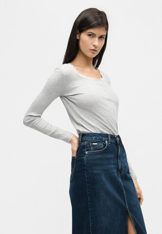 Fustă de la Pepe Jeans pe albastru: față