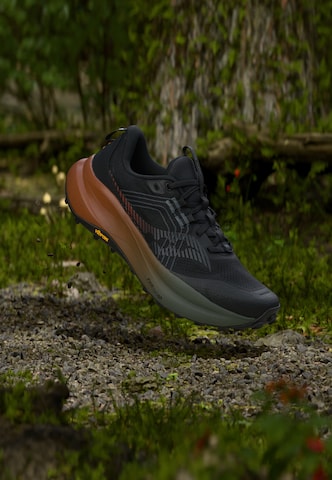saucony Běžecká obuv 'XODUS ULTRA 4' – černá