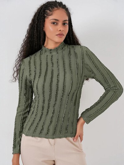 Bigdart Blusa em oliveira, Vista do artigo