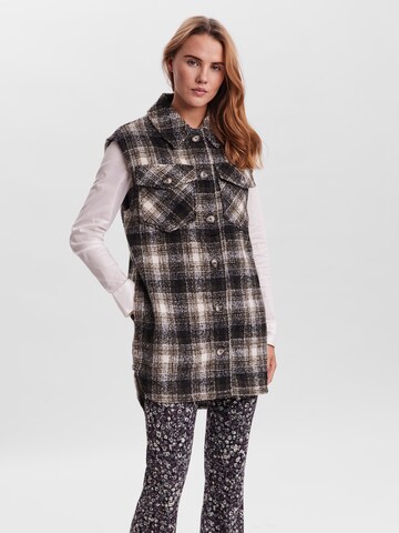 Gilet 'Luna' VERO MODA en gris : devant