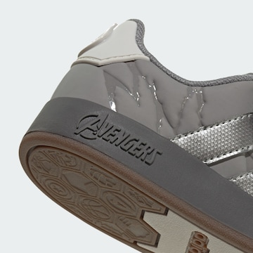 Sneaker 'Marvel Avengers Grand Court' di ADIDAS SPORTSWEAR in grigio