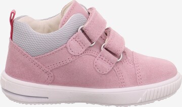 Chaussure basse 'Moppy' SUPERFIT en rose