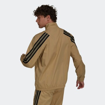 ADIDAS SPORTSWEAR Αθλητικό μπουφάν σε καφέ