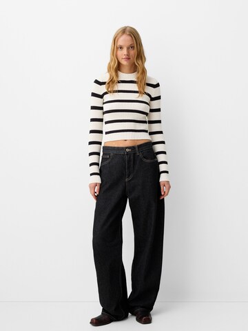 Bershka Pulover | črna barva