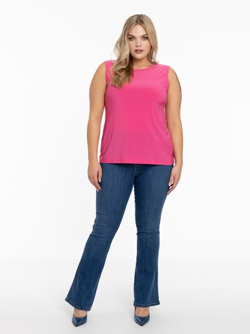 Yoek Top in Pink