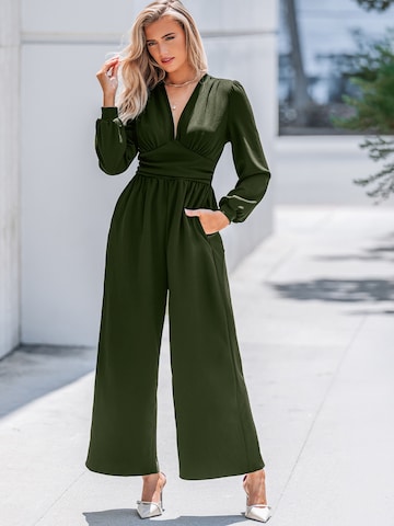 Cupshe Jumpsuit 'V-neck' in Green