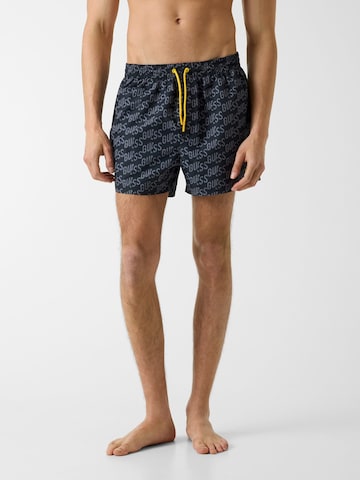 GUESS Badeshorts in Grau: Vorderseite