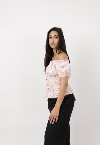 Elara Blouse in Roze