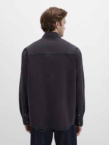 Mavi Comfort Fit Hemd in Schwarz