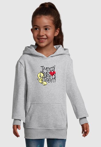 ABSOLUTE CULT Sweatshirt 'Looney Tunes - Tweety Love Heart' in Grijs: voorkant