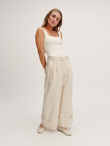 Tatiana Zidekova Rövid body - fehér