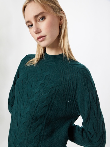 Banana Republic Sweater in Green