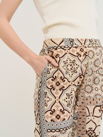 Camomilla Italia Loose fit Trousers 'Pendy' in Beige