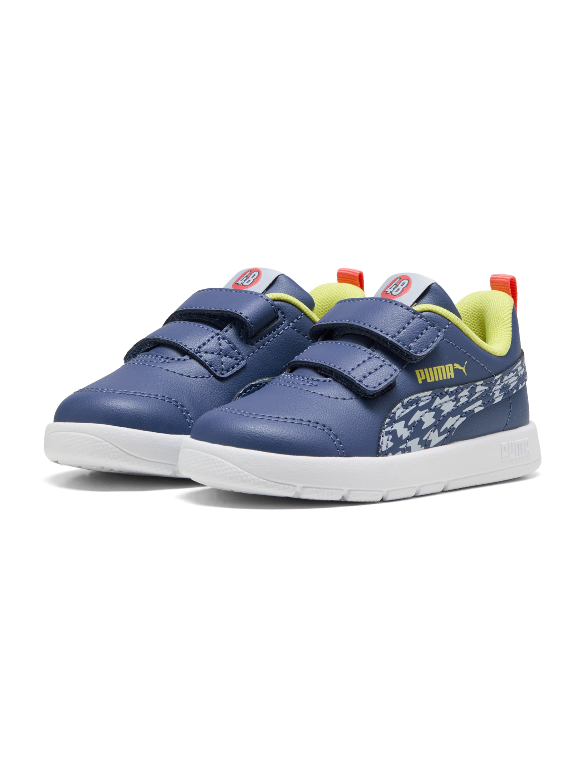 PUMA Sneakers 'Courtflex V3 Poised 2 Race' in Blauw