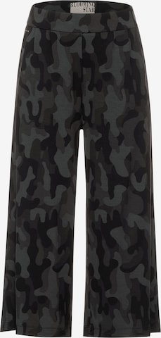 STREET ONE Loose fit Pleat-front trousers in Grey: front