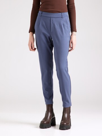 Slimfit Pantaloni con pieghe 'VIVarone' di VILA in blu: frontale