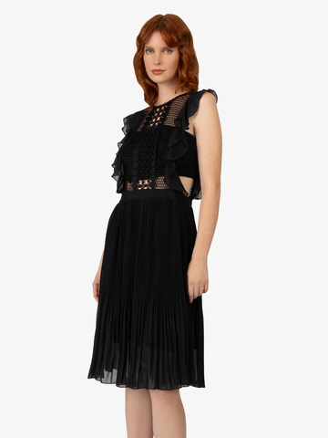 APART - Vestido de gala en negro: frente