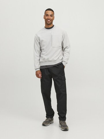 JACK & JONES Sweatshirt in Grijs