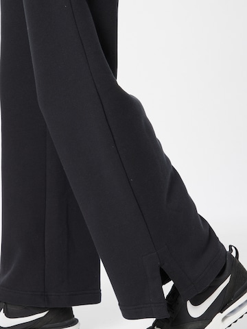 NIKE Wide Leg Hose 'Phoenix Fleece' in Schwarz