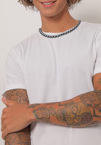 KUZZOI Ketju värissä hopea: etupuoli