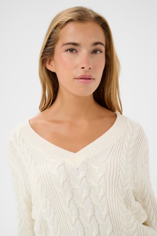 Kaffe Sweater in White