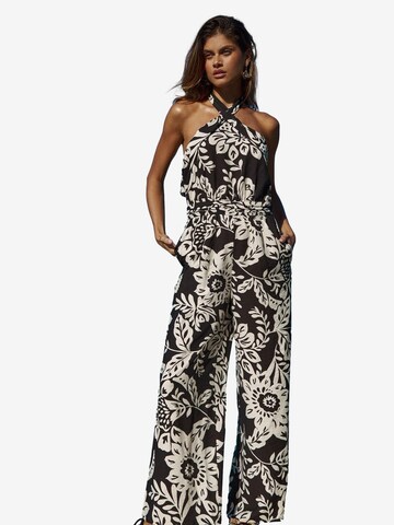 Lipsy Jumpsuit in Zwart: voorkant