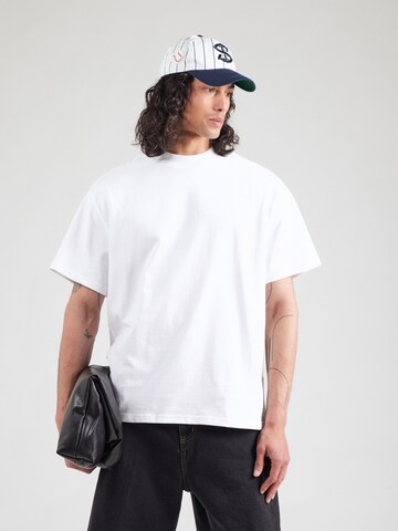 T-Shirt 'Great' WEEKDAY en noir : devant