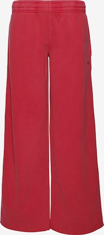 Pantalon Superdry en rouge : devant