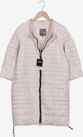 Duvetica Jacket & Coat in XXXL in White: front