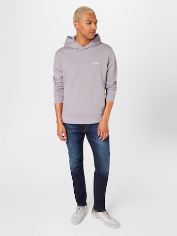 Sweat-shirt Calvin Klein en gris