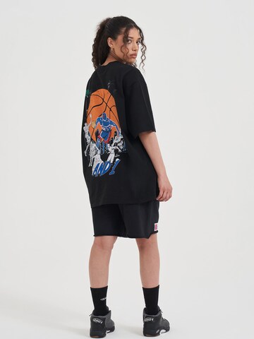 AND1 Regular Pants in Black