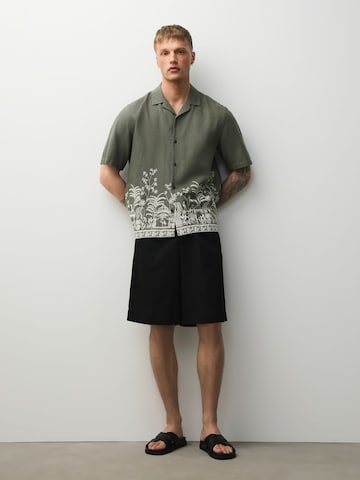 Comfort Fit Cămașă de la Next pe verde: față