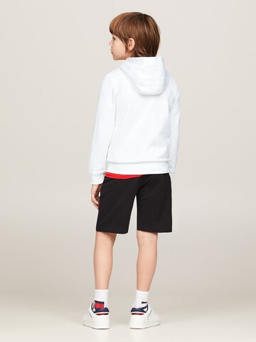 TOMMY HILFIGER Sweatshirt 'Essential' in Wit