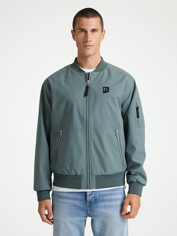 CHASIN' Jacke 'Dash Lumeair' in Grün: Vorderseite