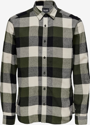 Coupe slim Chemise 'Gudmund' Only & Sons en vert : devant