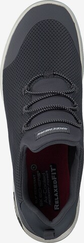 Baskets basses SKECHERS en gris