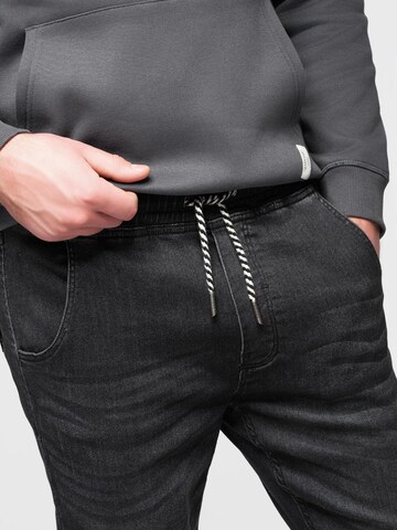 Ombre Regular Pants in Black